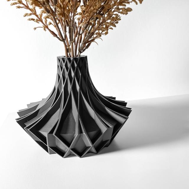 Arkan Short Vase for Dried & Preserved Flower Arrangements