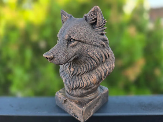 Finnish Lapphund Bust
